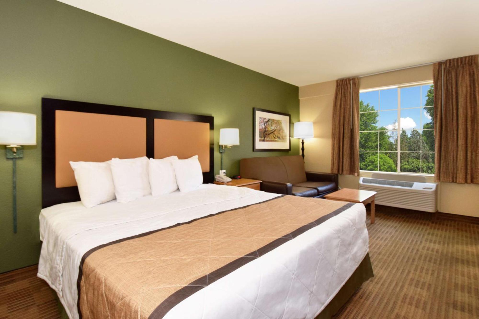 Extended Stay America Select Suites - Durham - University - Ivy Creek Blvd Buitenkant foto
