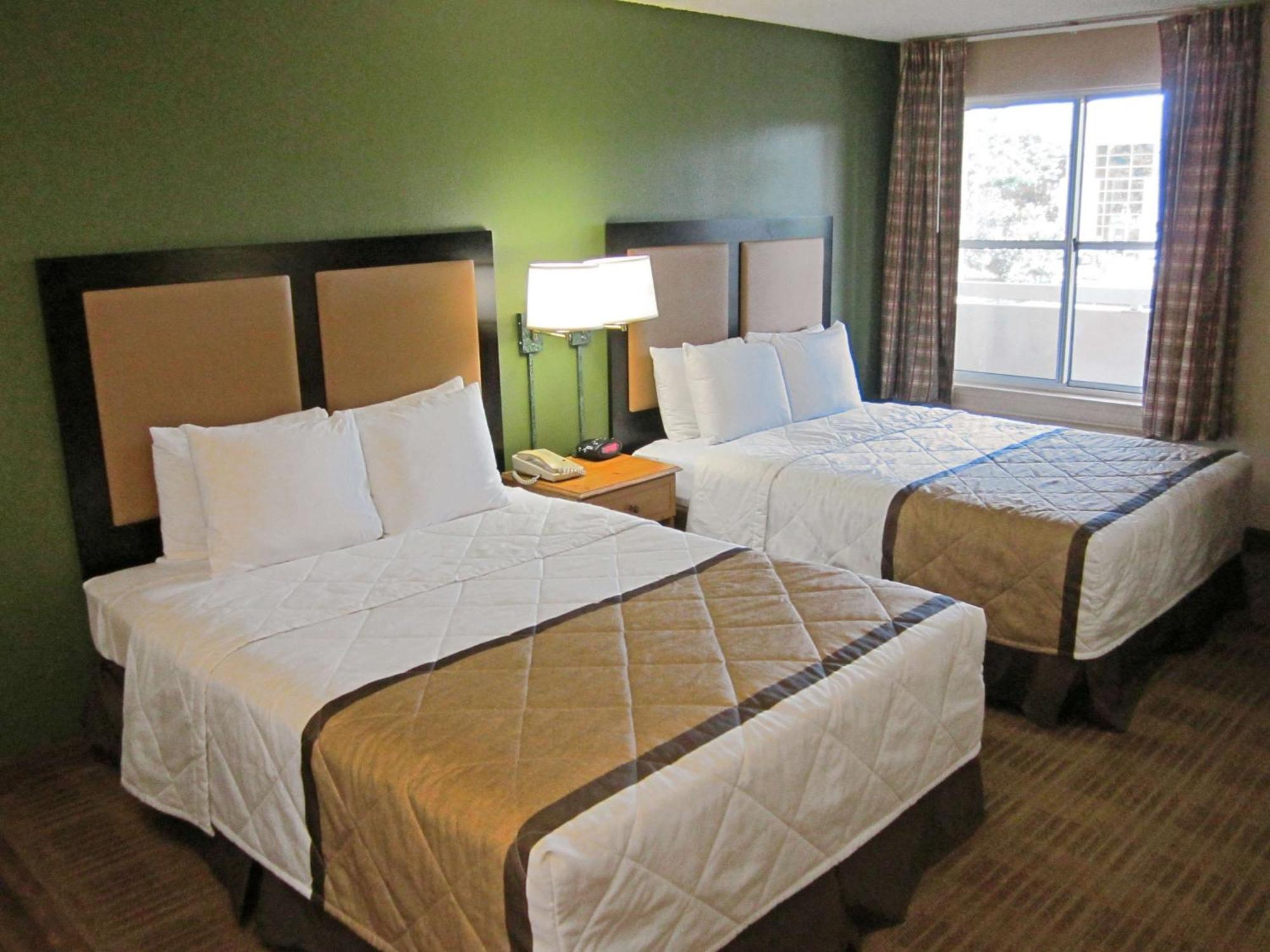 Extended Stay America Select Suites - Durham - University - Ivy Creek Blvd Buitenkant foto