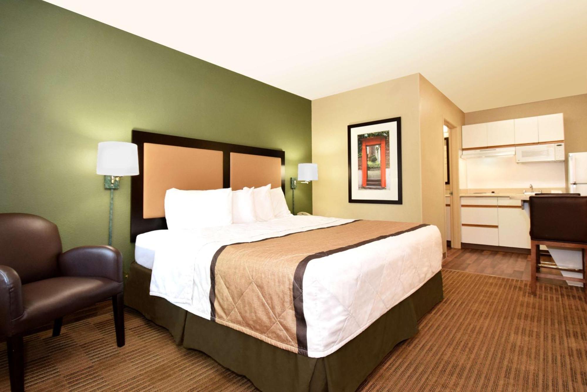 Extended Stay America Select Suites - Durham - University - Ivy Creek Blvd Buitenkant foto