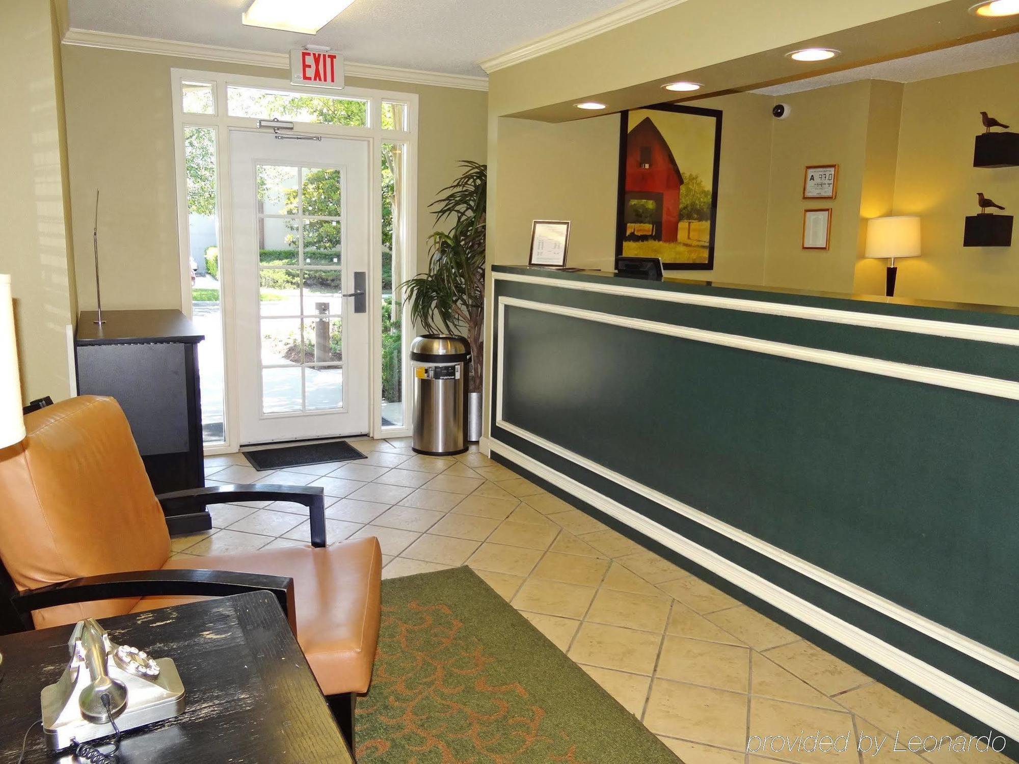 Extended Stay America Select Suites - Durham - University - Ivy Creek Blvd Buitenkant foto